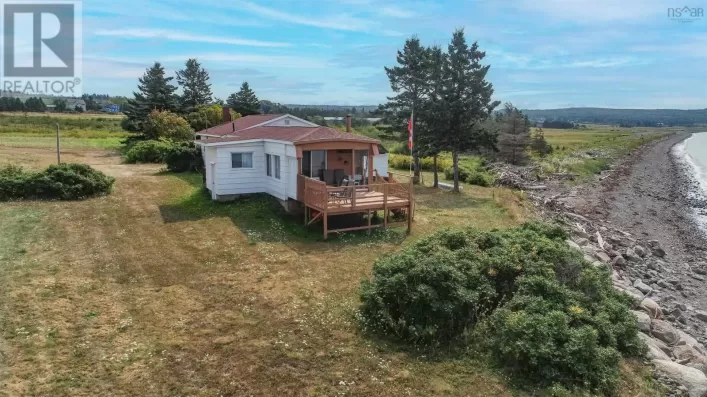1472 Cape Split Rd Road, Scots Bay