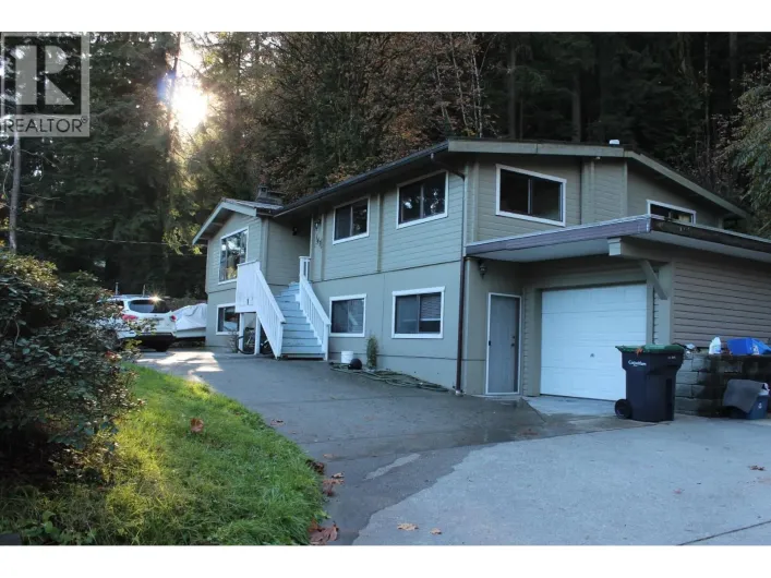 1472 PIPELINE ROAD, Coquitlam