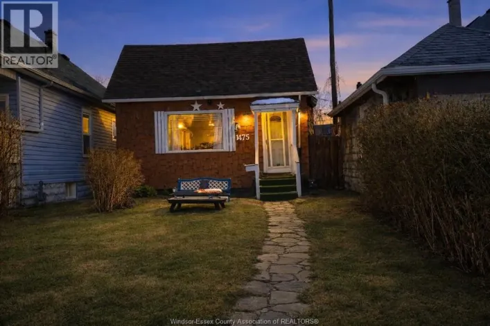 1475 MARTINDALE STREET, Windsor