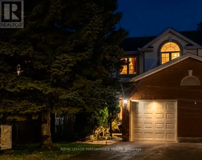 1478 CORSHAM AVENUE, Ottawa