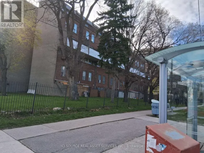 148 - 10 EDDYSTONE AVENUE, Toronto