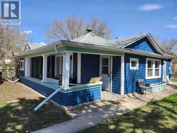 148 3 Street W, Drumheller