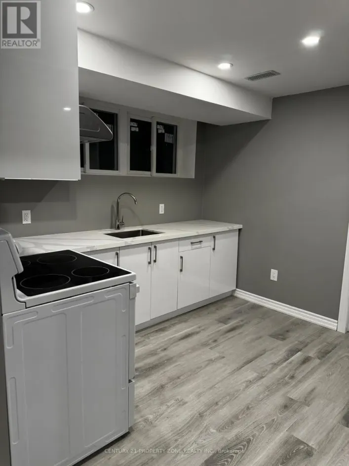 148 SKYHARBOUR DRIVE, Brampton