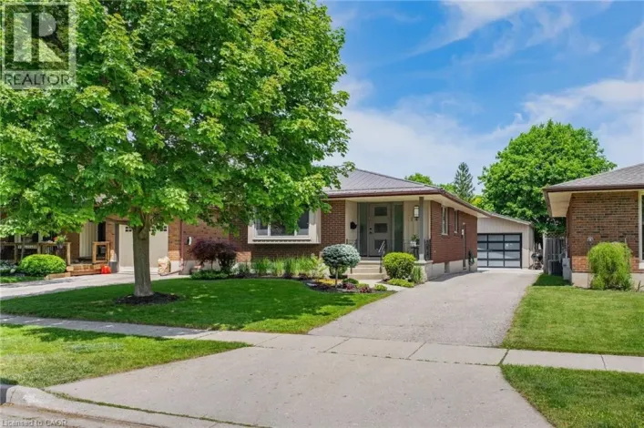 148 WEDGEWOOD Drive, Cambridge