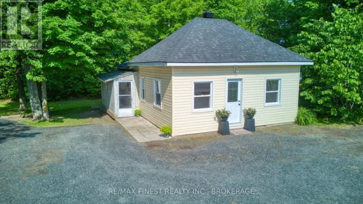14818 ROAD 38, Frontenac