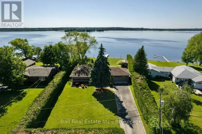 1484 HAWKSWOOD DRIVE, Selwyn