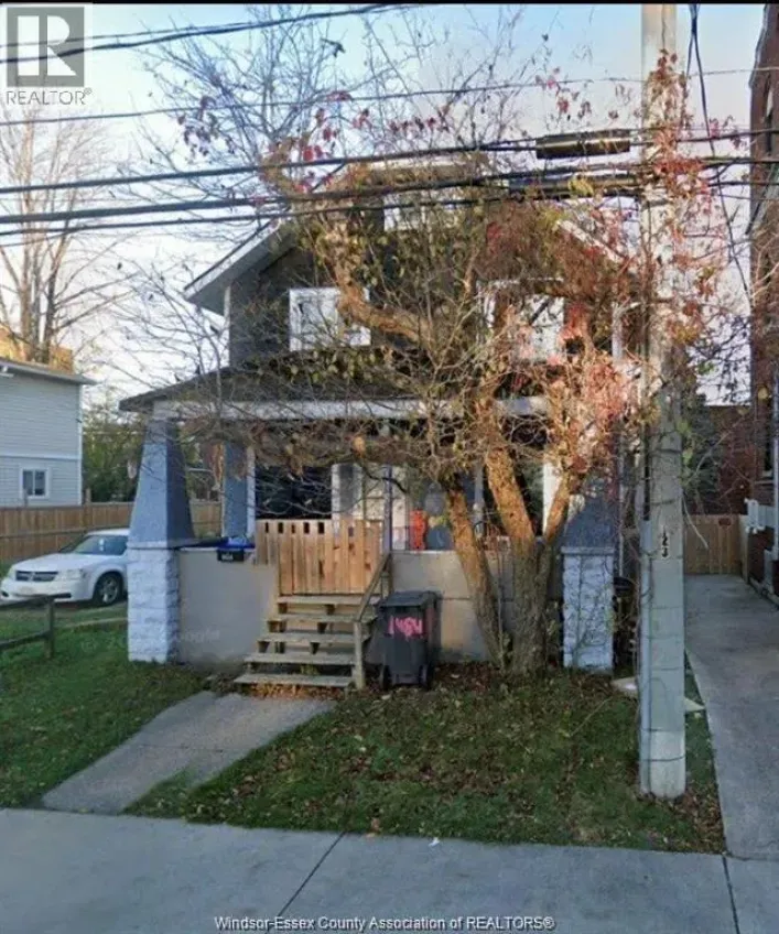 1484 PELISSIER STREET, Windsor