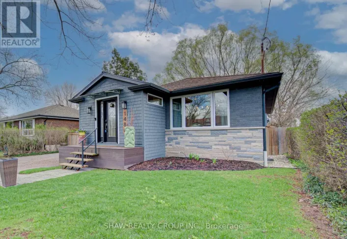 1486 AUGUSTINE DRIVE, Burlington