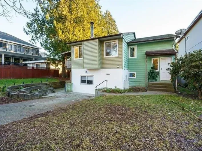 14860 89 AVENUE, Surrey