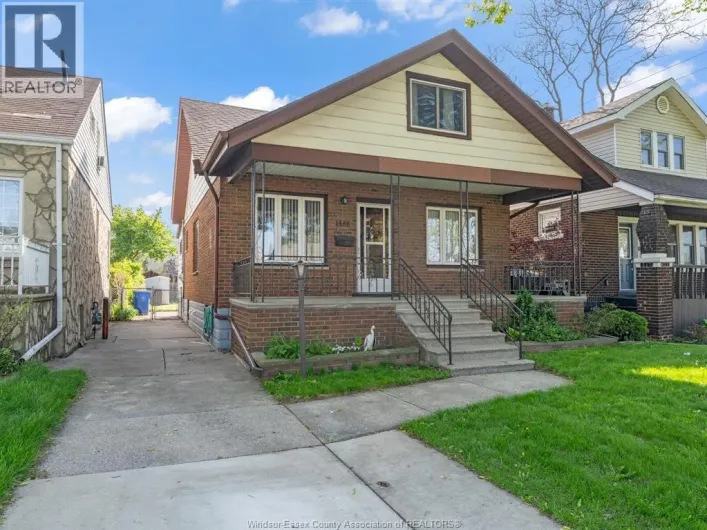 1488 PIERRE AVENUE, Windsor