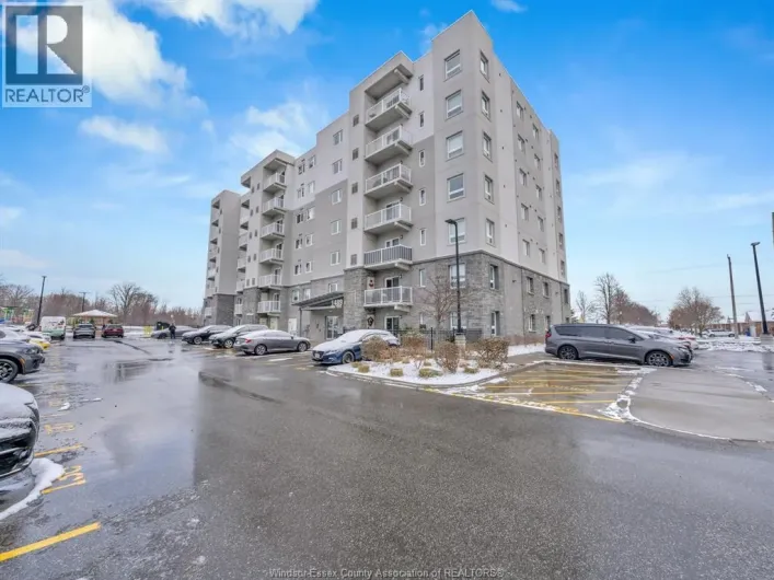 1489 BANWELL Unit# 223, Windsor
