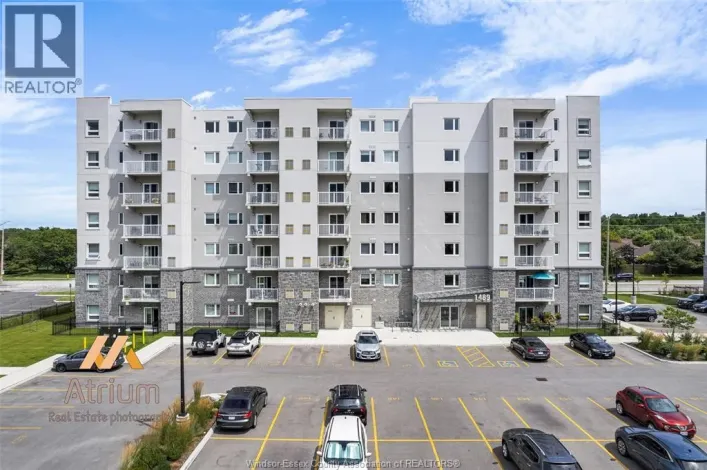 1489 BANWELL Unit# 424, Windsor