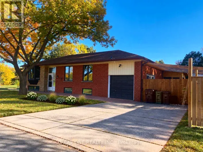 149 BISHOP AVENUE, Toronto