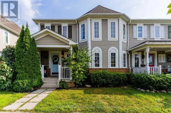 149 CARNWITH DRIVE E, Whitby