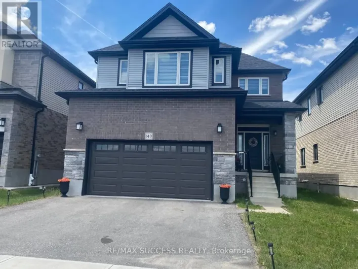 149 SAVANNAH RIDGE DRIVE, Brant