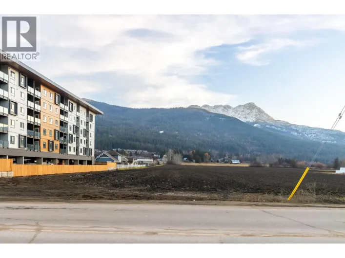 1490 10 Avenue SW Lot# 3, Salmon Arm