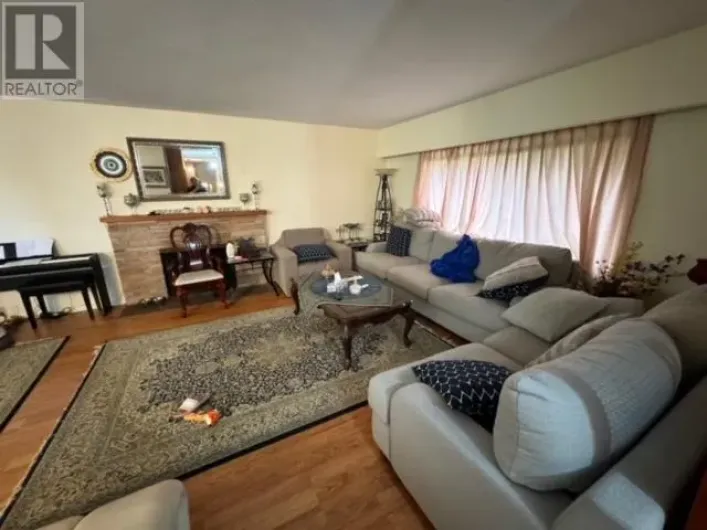 1490 MATHERS AVENUE, West Vancouver