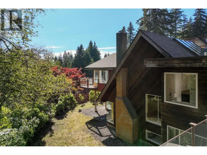 1491 DEMPSEY ROAD, North Vancouver