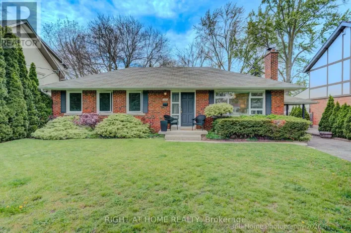 1493 CONSTANCE DRIVE, Oakville