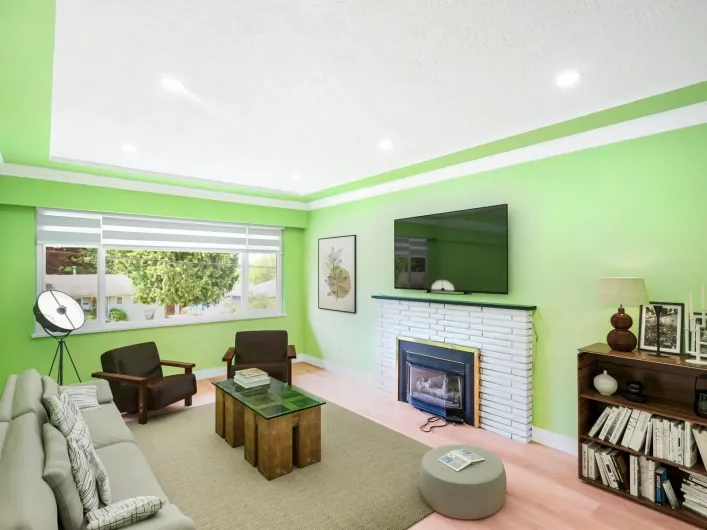 14935 KEW DRIVE, Surrey