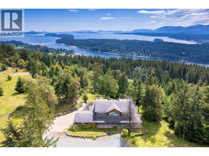 1495 COATS DRIVE, Gabriola Island