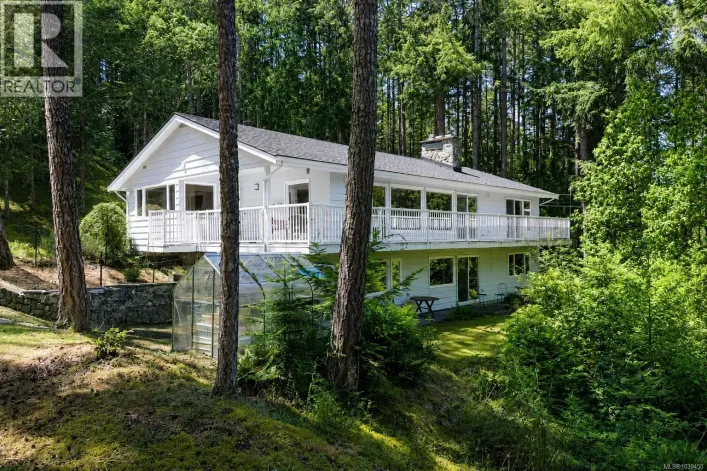 1495 Lands End Rd, North Saanich