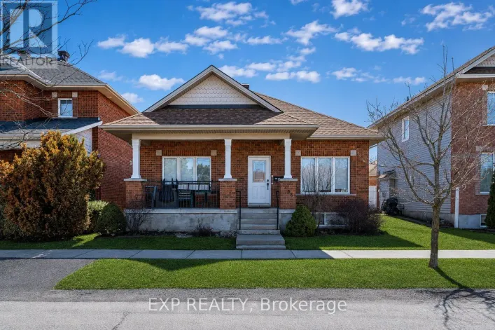 1496 QUEENSDALE AVENUE, Ottawa