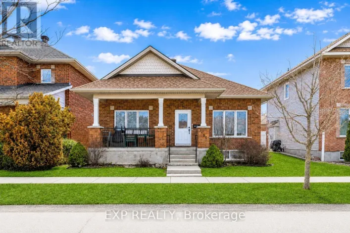 1496 QUEENSDALE AVENUE, Ottawa