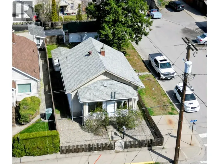 1497 Second Avenue, Trail