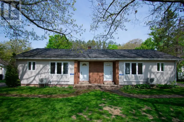 14979 / 14981 Highway 1, Wilmot