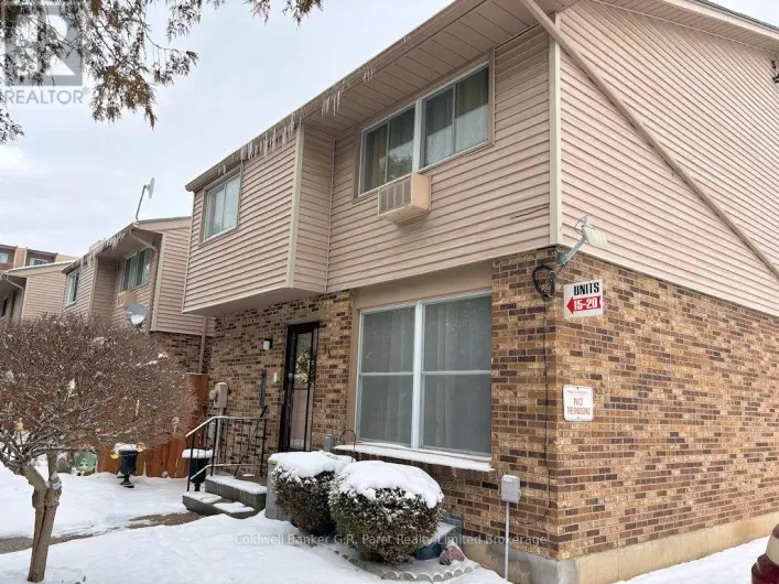 15 - 1 LAMER'S COURT, Tillsonburg