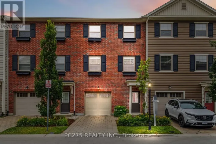 15 - 1040 CORONATION DRIVE, London North