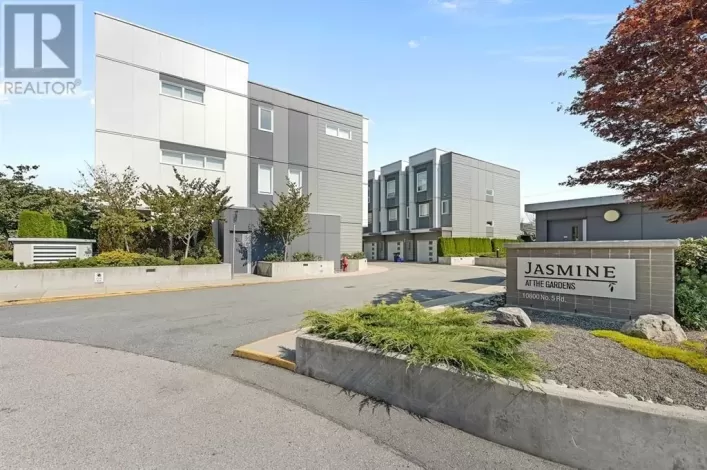 15 10800 NO. 5 ROAD, Richmond