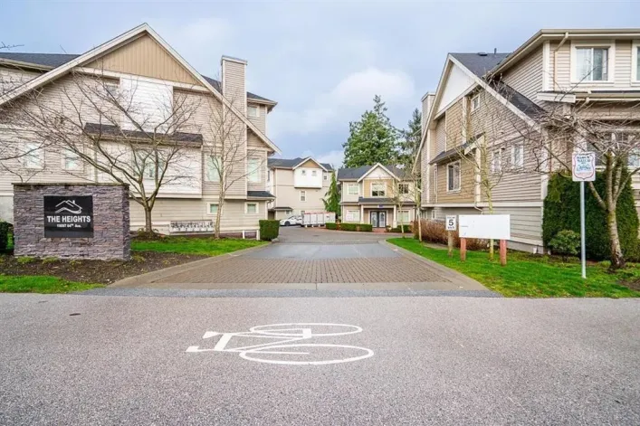 15 19097 64 AVENUE, Surrey
