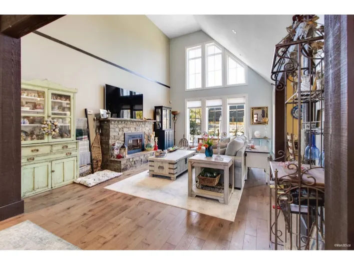 15 1911 WOODSIDE BOULEVARD|Mt Woodside, Agassiz