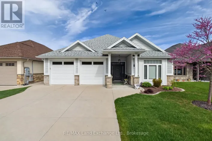 15 - 221 CARLOWAY TRAIL, Huron-Kinloss