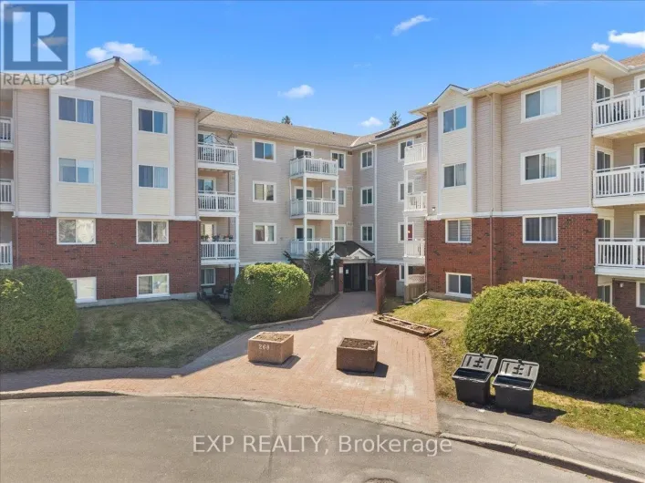 15 - 268 LORRY GREENBERG DRIVE, Ottawa