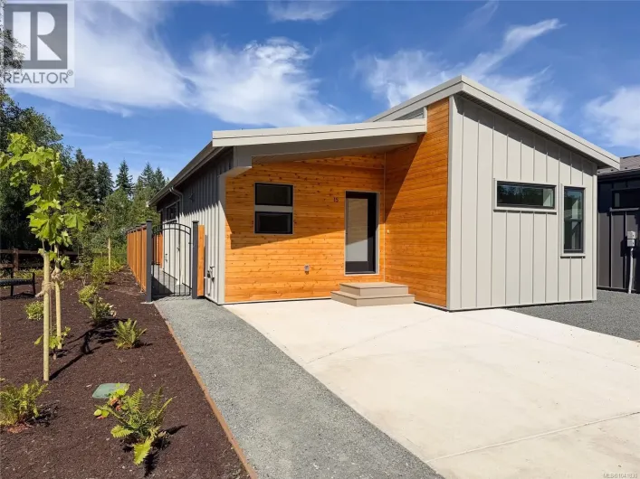 15 3025 Royston Rd, Cumberland