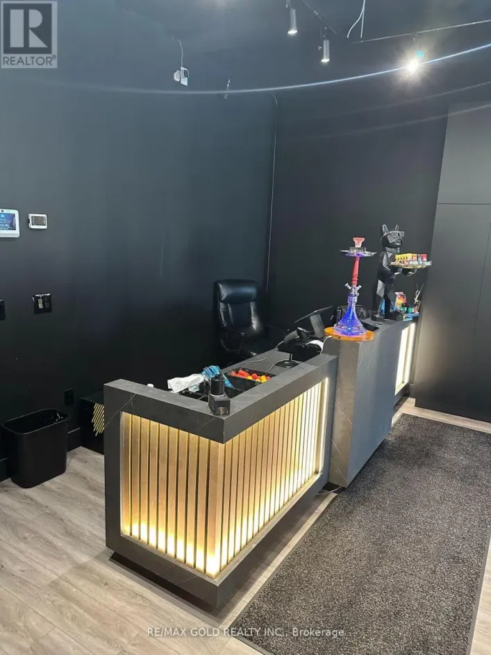 15 - 3450 PLATINUM DRIVE, Mississauga