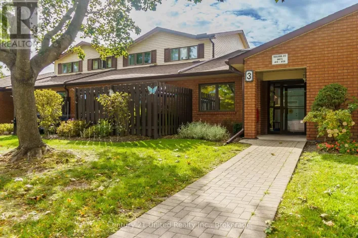 15 - 36 CHAMPLAIN CRESCENT, Peterborough