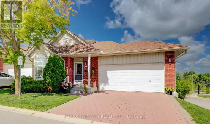 15 - 360 ERBSVILLE ROAD, Waterloo