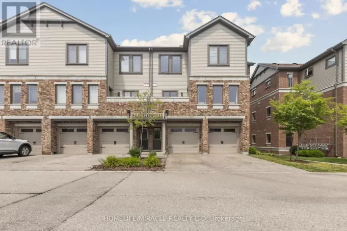 15 - 39 KAY CRESCENT, Guelph