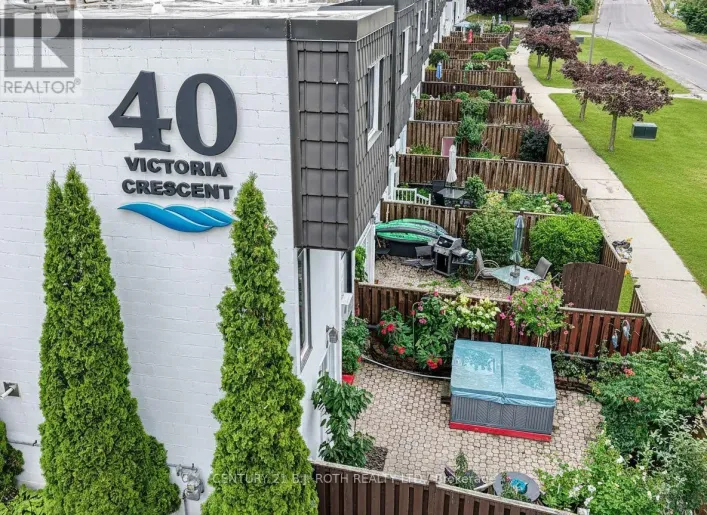 15 - 40 VICTORIA CRESCENT, Orillia