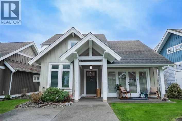 15 5251 Island Hwy W, Qualicum Beach