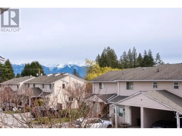 15 765 SCHOOL ROAD, Gibsons