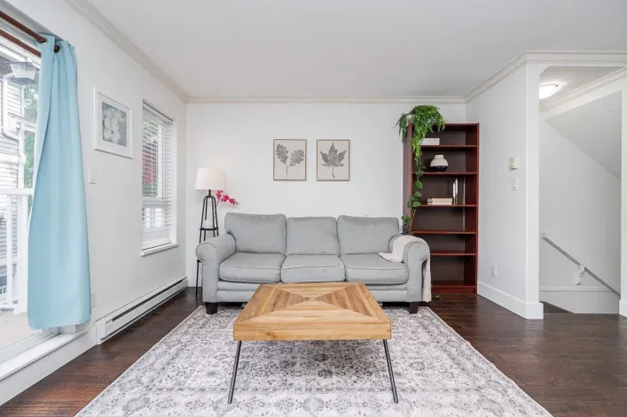 15 8968 208 STREET, Langley