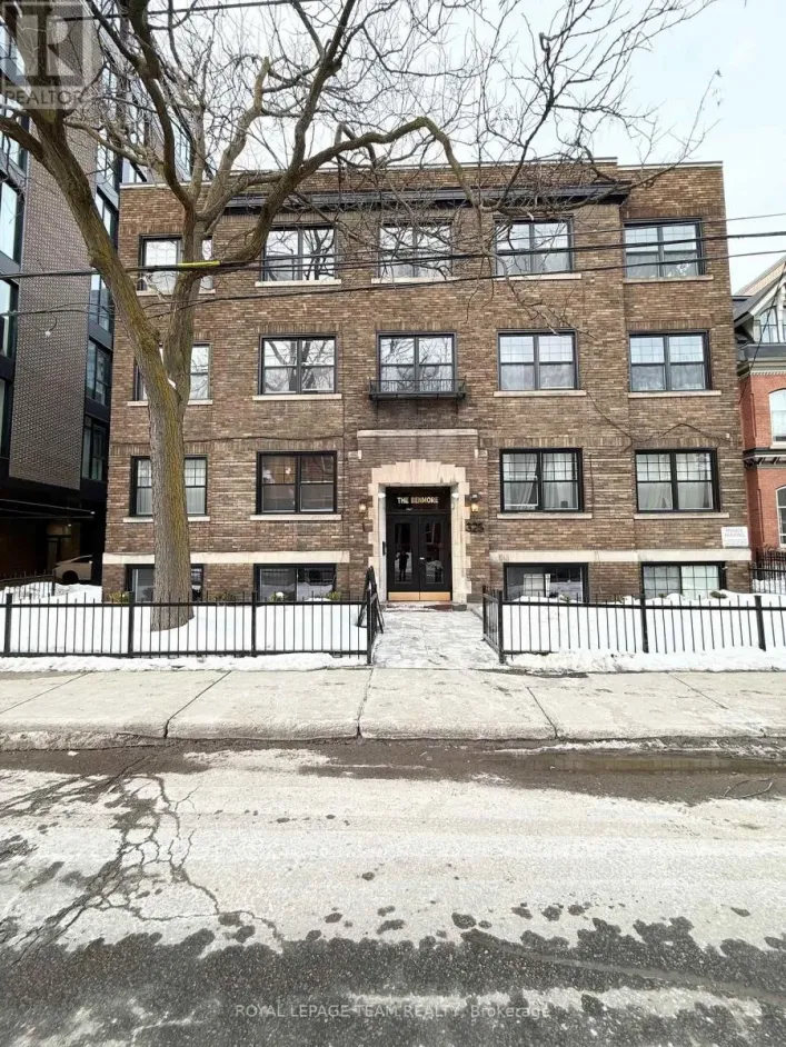 15 A - 325 COOPER STREET, Ottawa