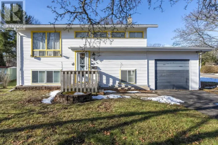 15 Acadia Street, Middleton