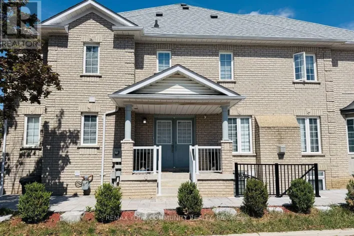 15 BENJAMIN HOOD CRESCENT, Vaughan