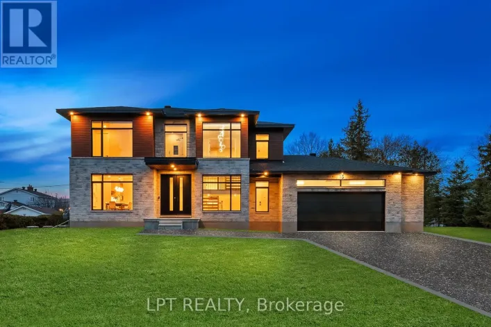 15 BRIGGS AVENUE, Ottawa